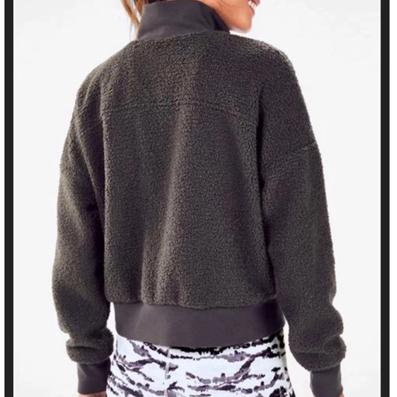 FABLETIC V Neck Dream Polar Fleece Pullover -L - Picture 1 of 2